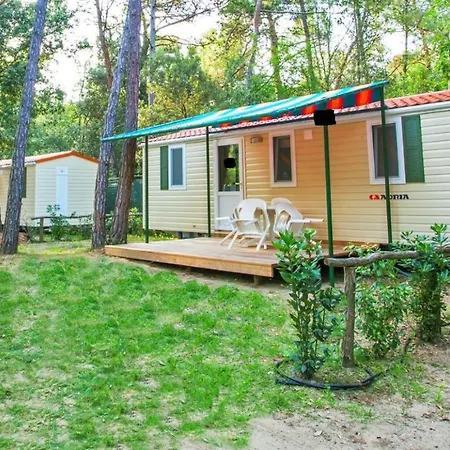 別荘 Al Bosco Mobilehome Luxury Fuer 5 Personen